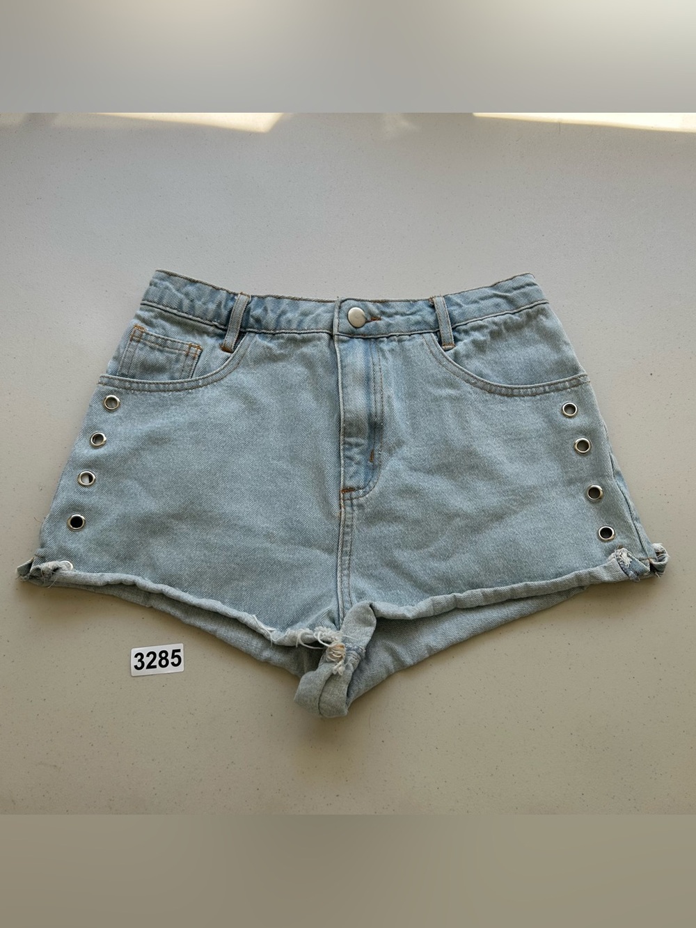 Honey Punch Womens Jean Shorts Small Fringe Hem Metal Eyelet Accent Cotton